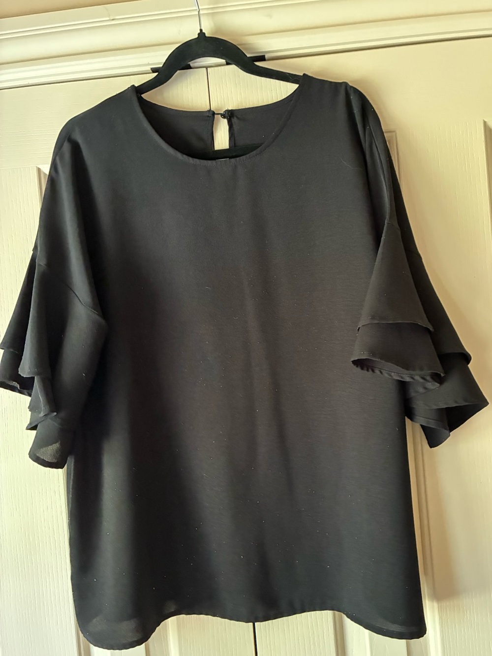 Women's Black Ruffle Sleeve Blouse size xl